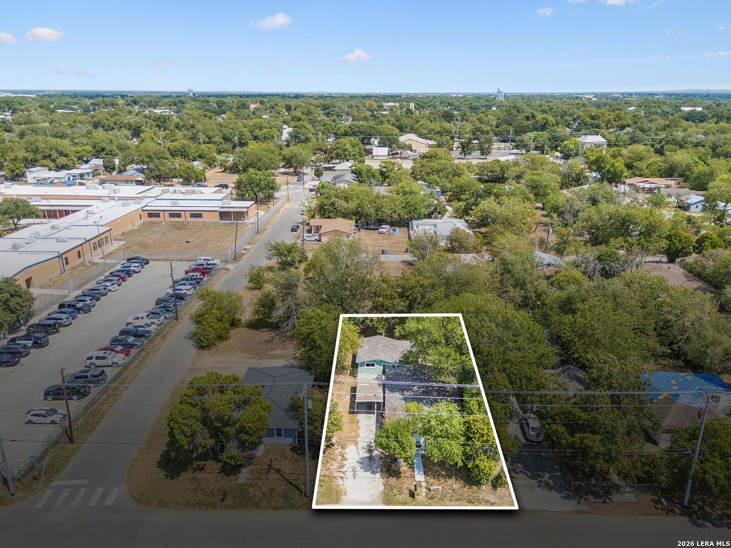 main property photo 15