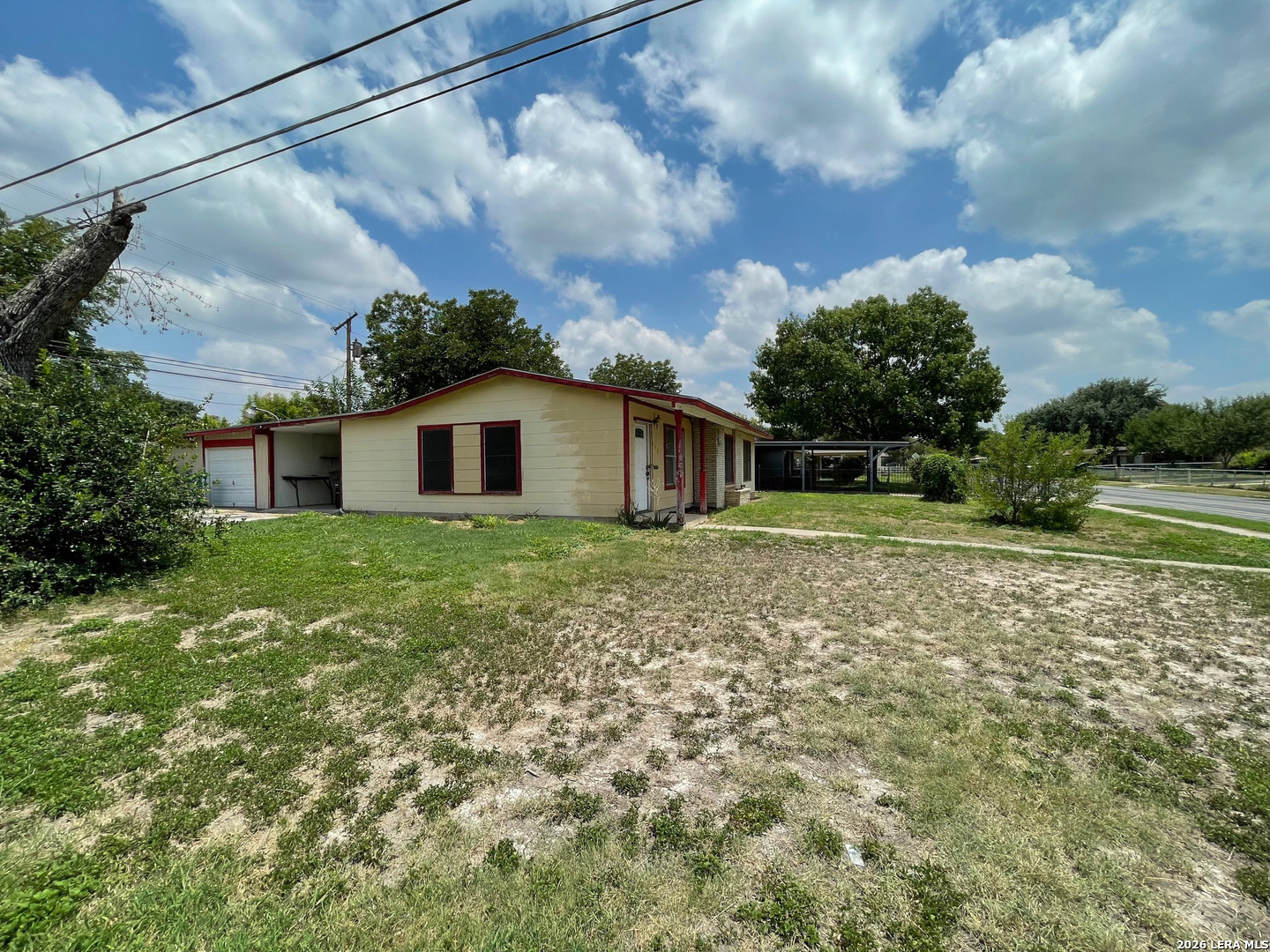 main property photo 16