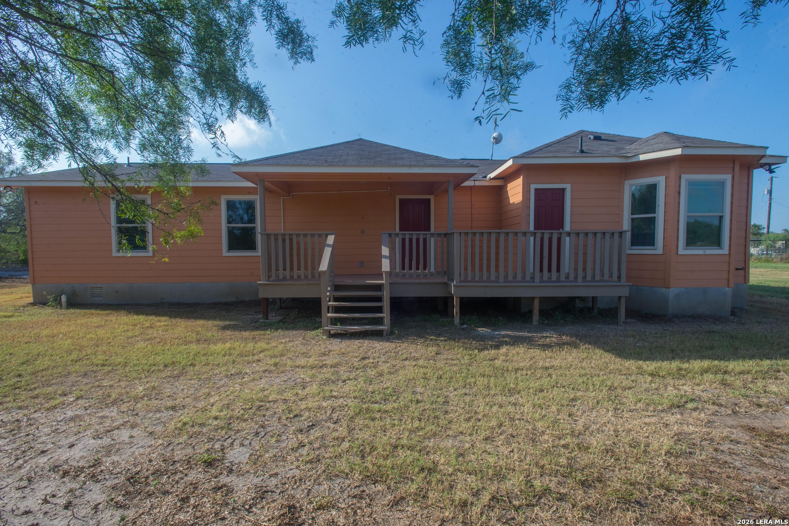 main property photo 33