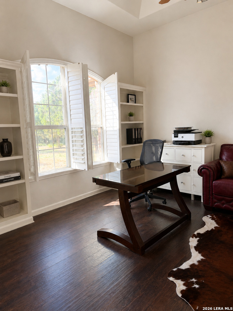 main property photo 31
