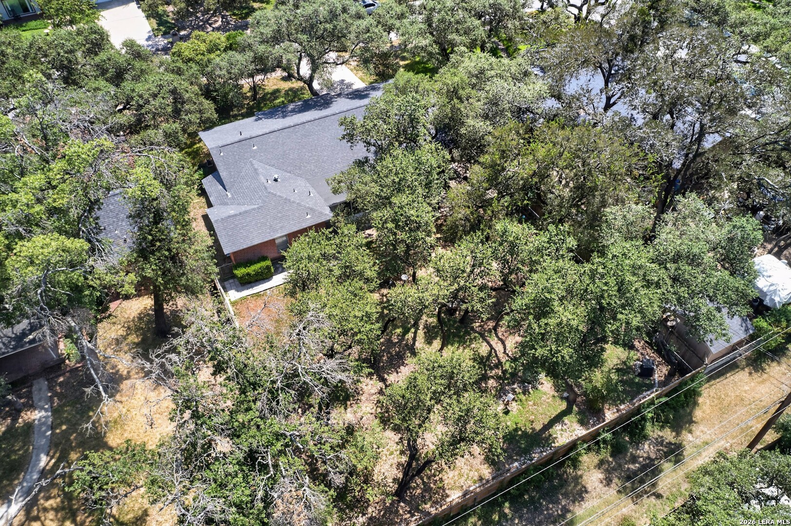 main property photo 41