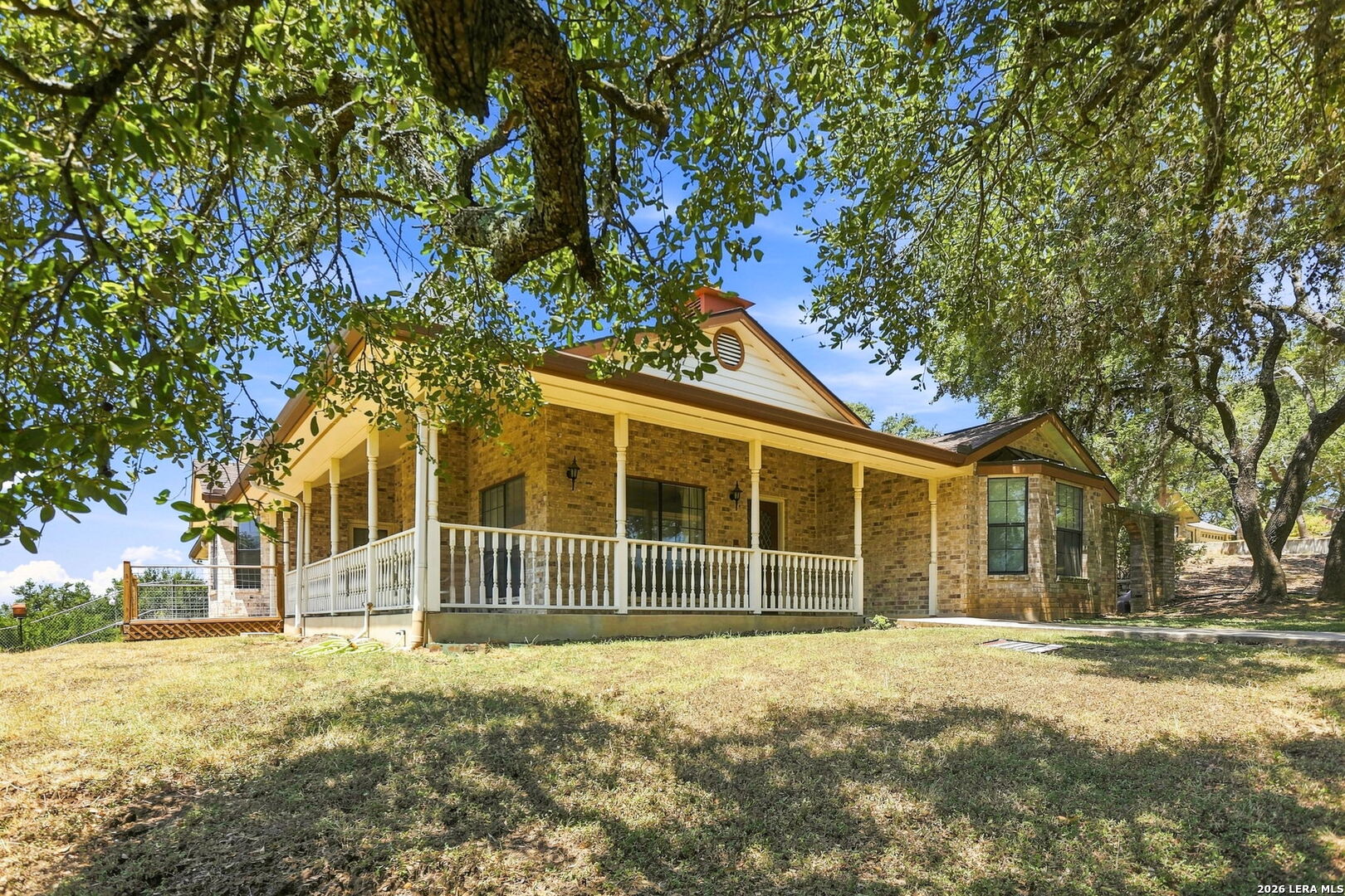 main property photo 3