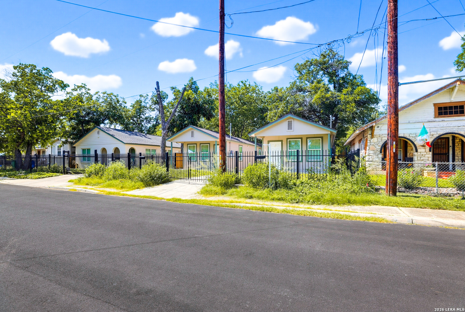 main property photo 19