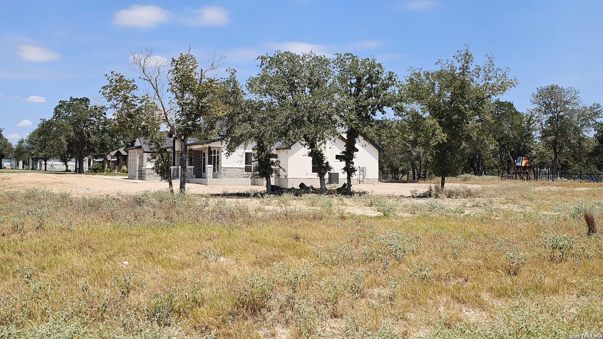 main property photo 46