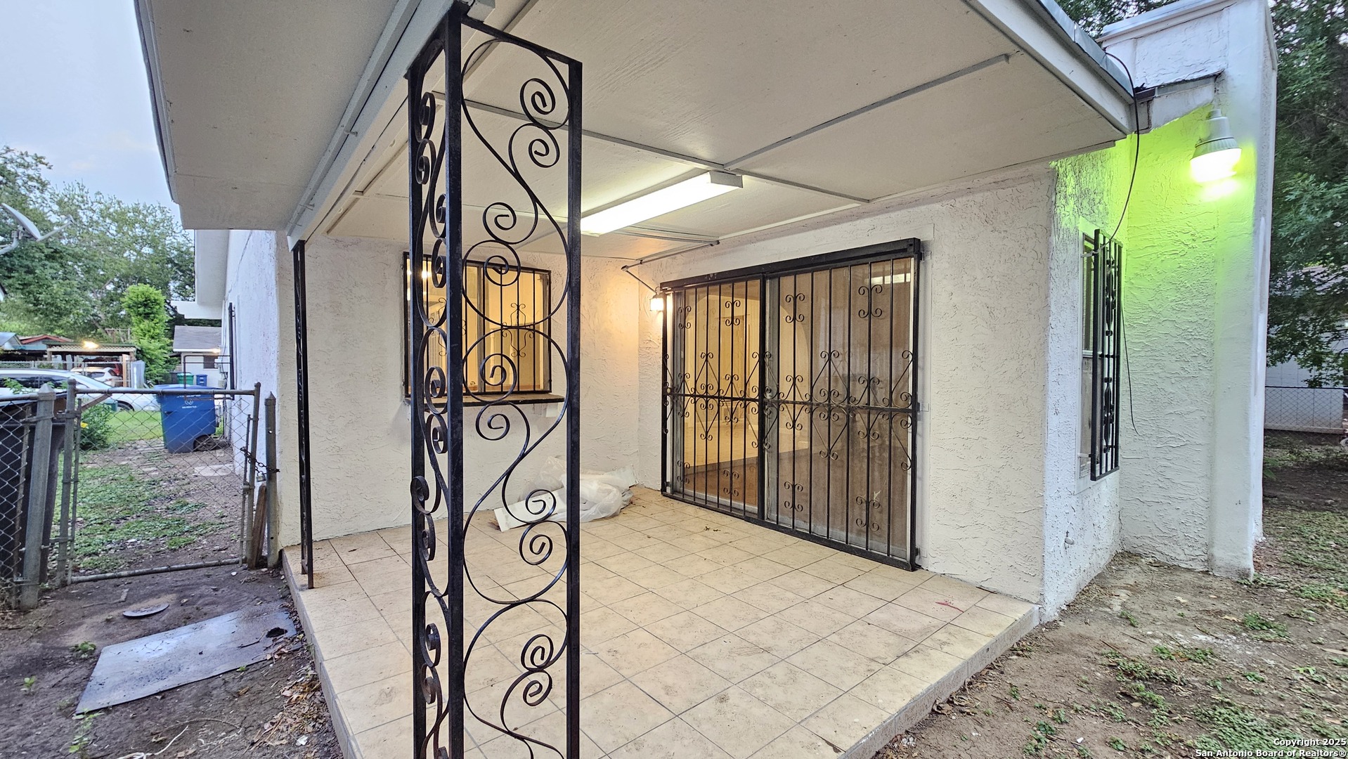 main property photo 29