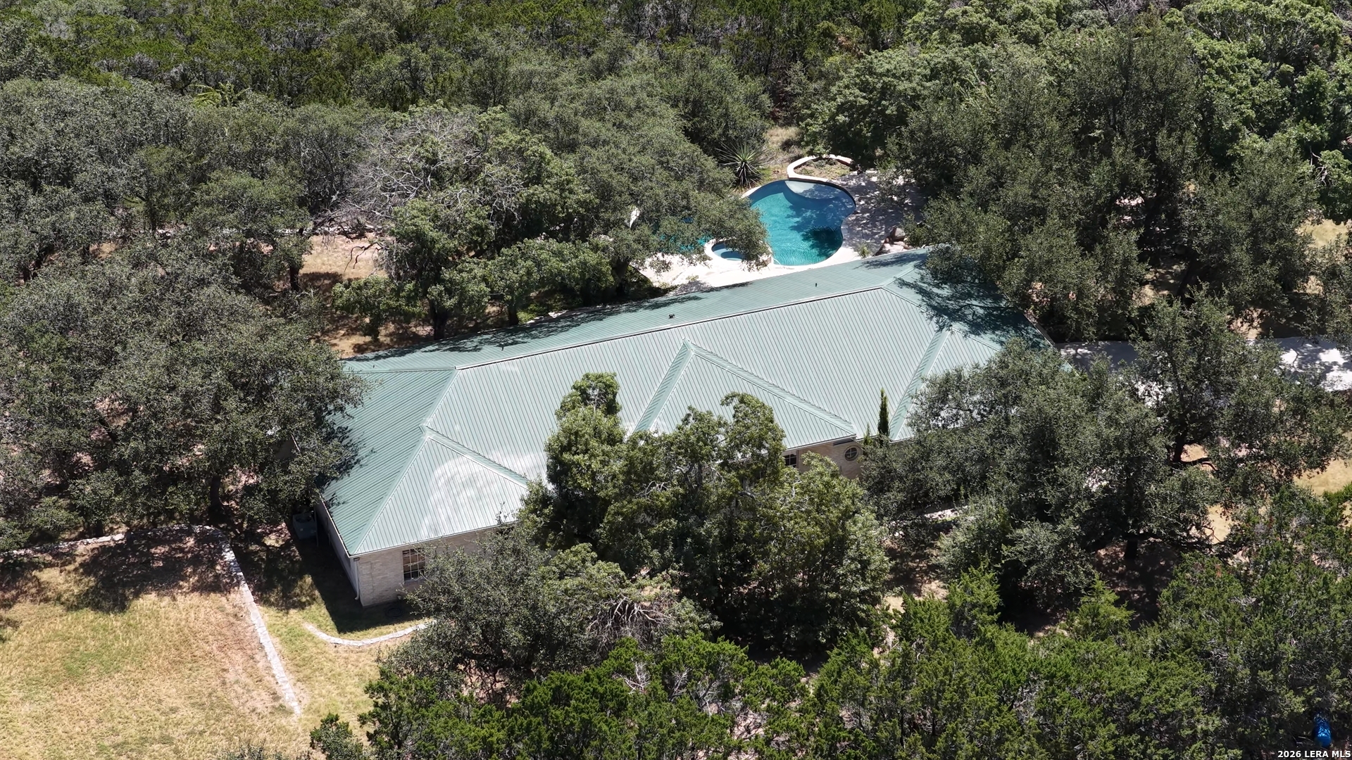 main property photo 47