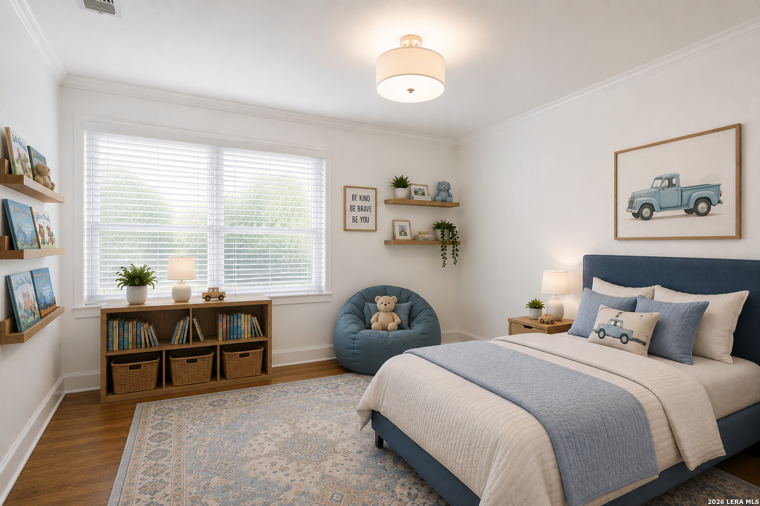 main property photo 12