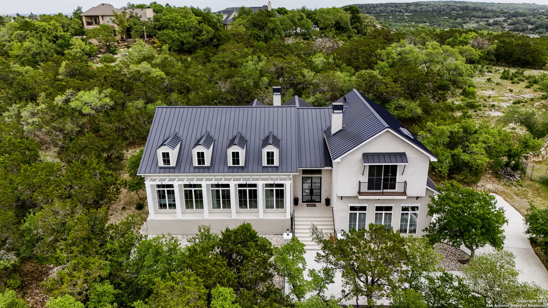 main property photo 46