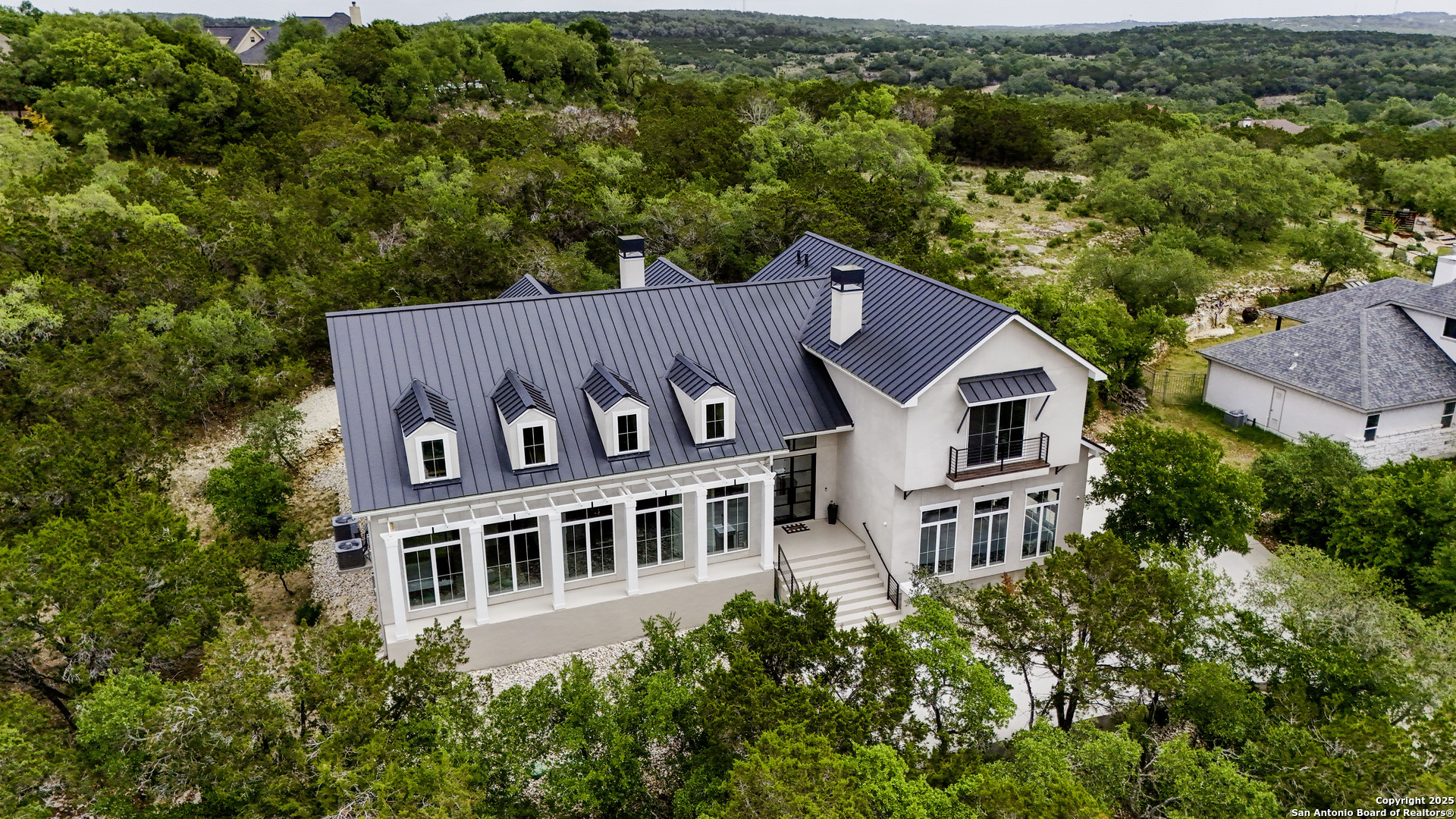 main property photo 47