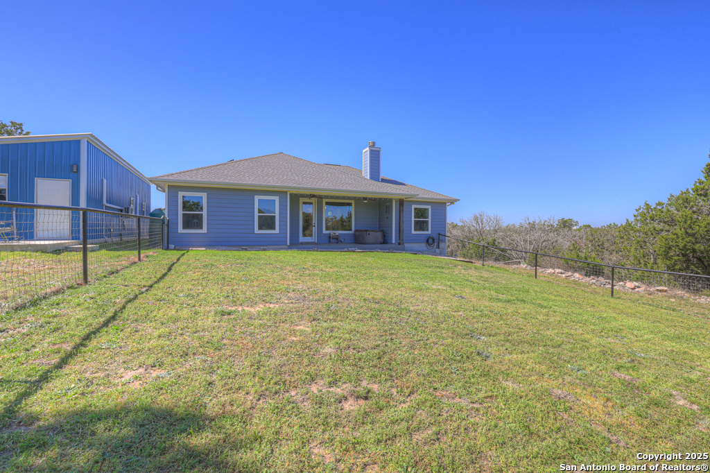 main property photo 18