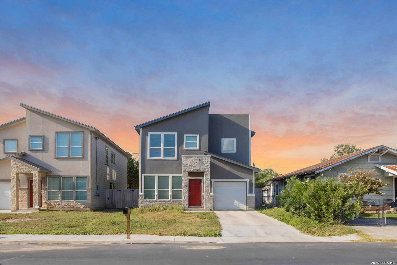 main property photo 1