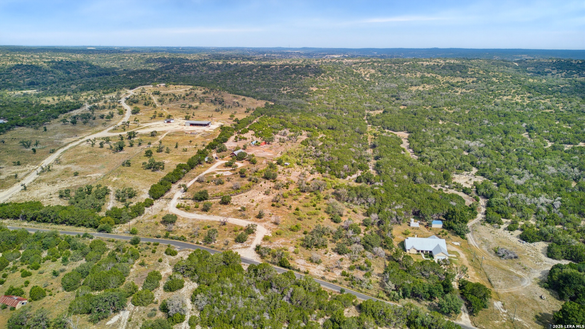 main property photo 10