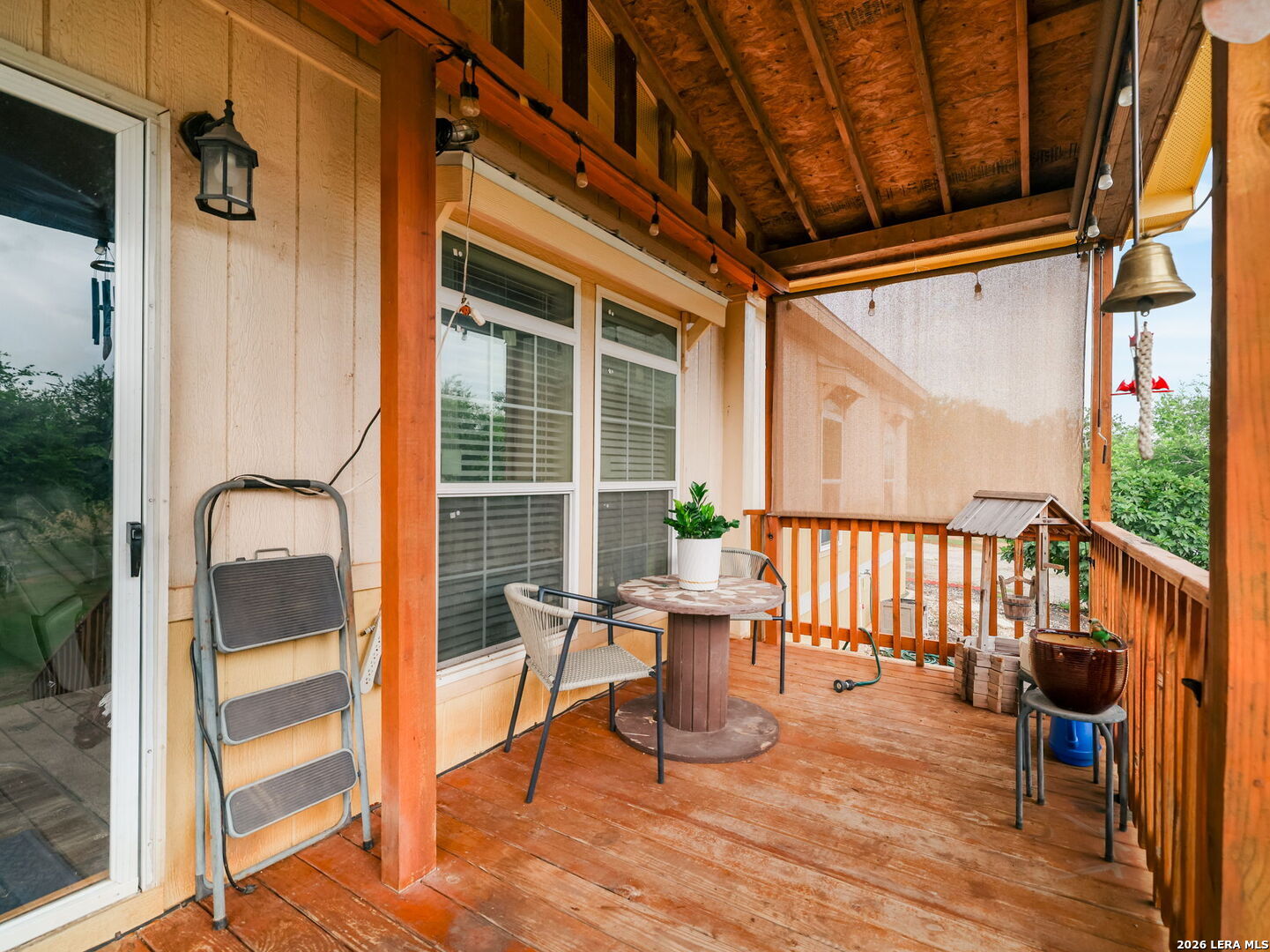 main property photo 37