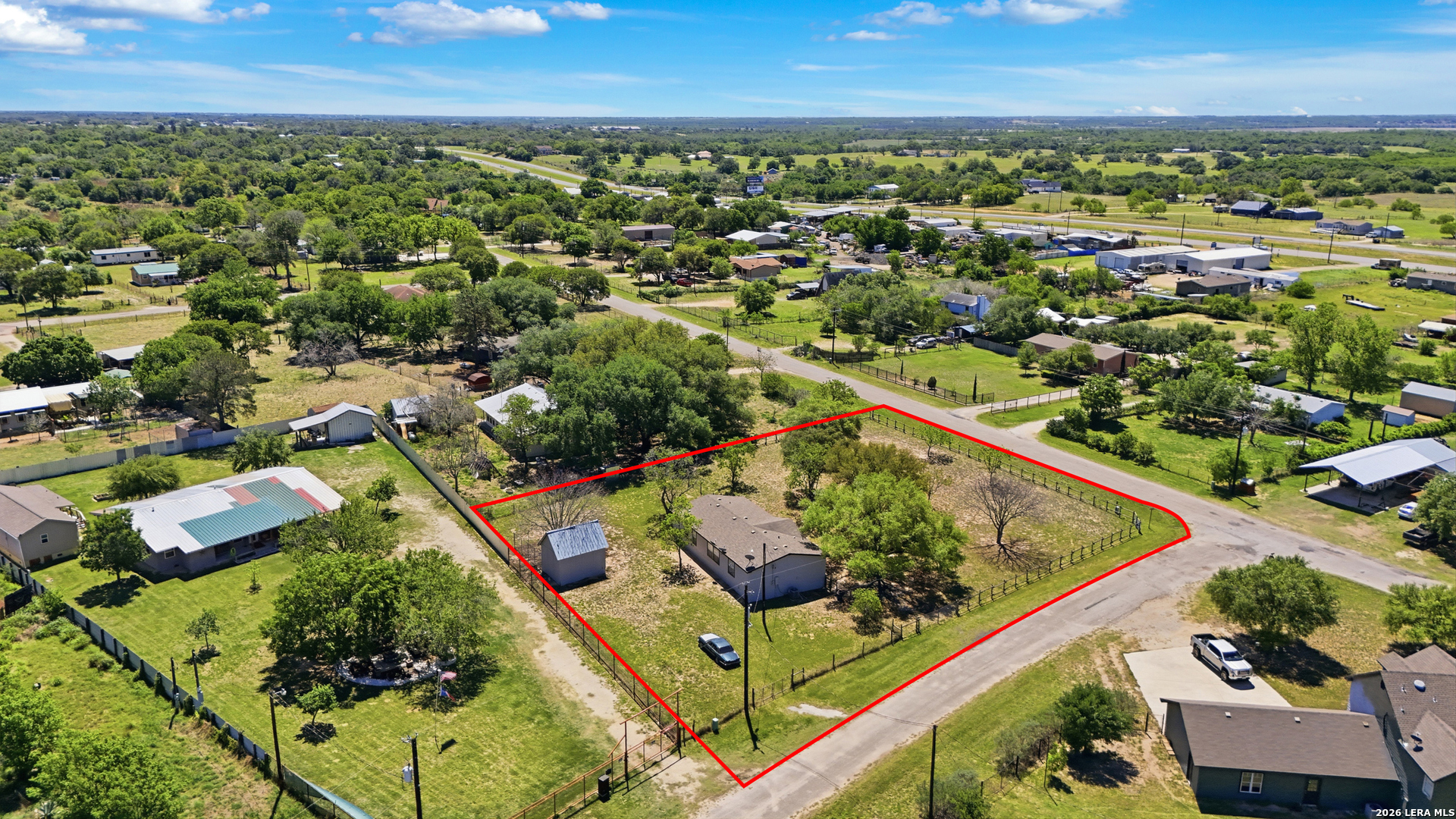 main property photo 30