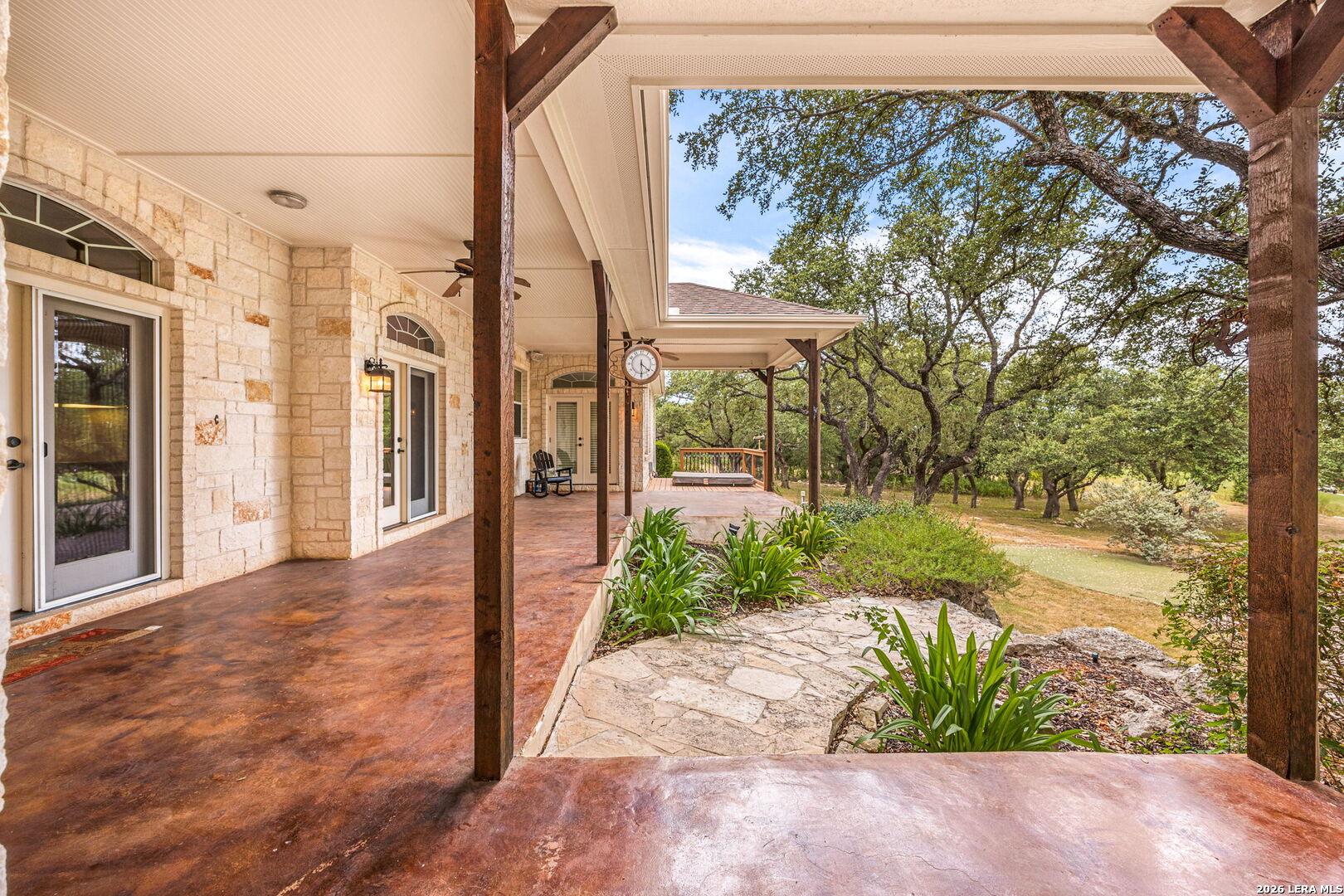 main property photo 33