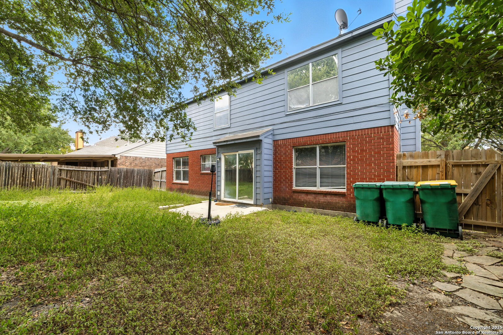 main property photo 21