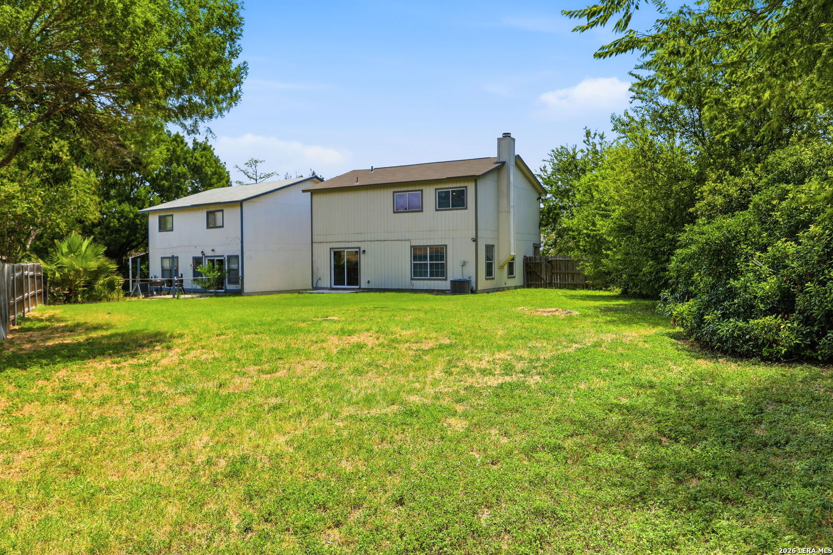 main property photo 22