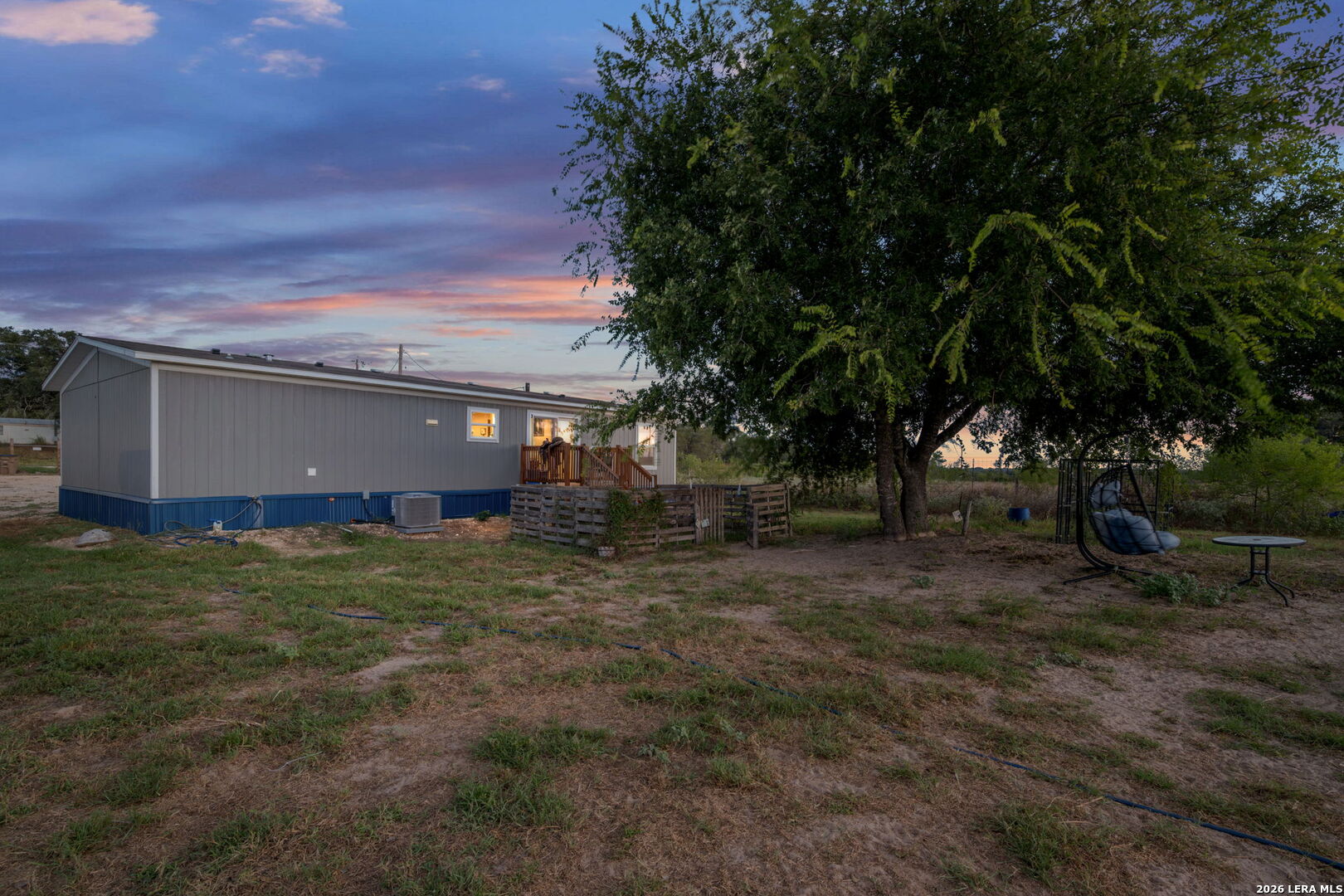 main property photo 34