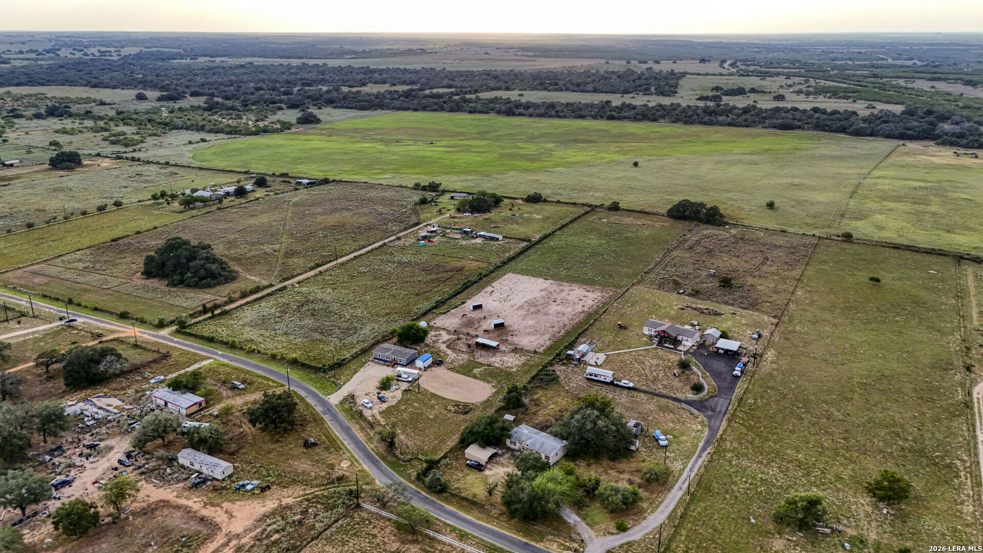 main property photo 40
