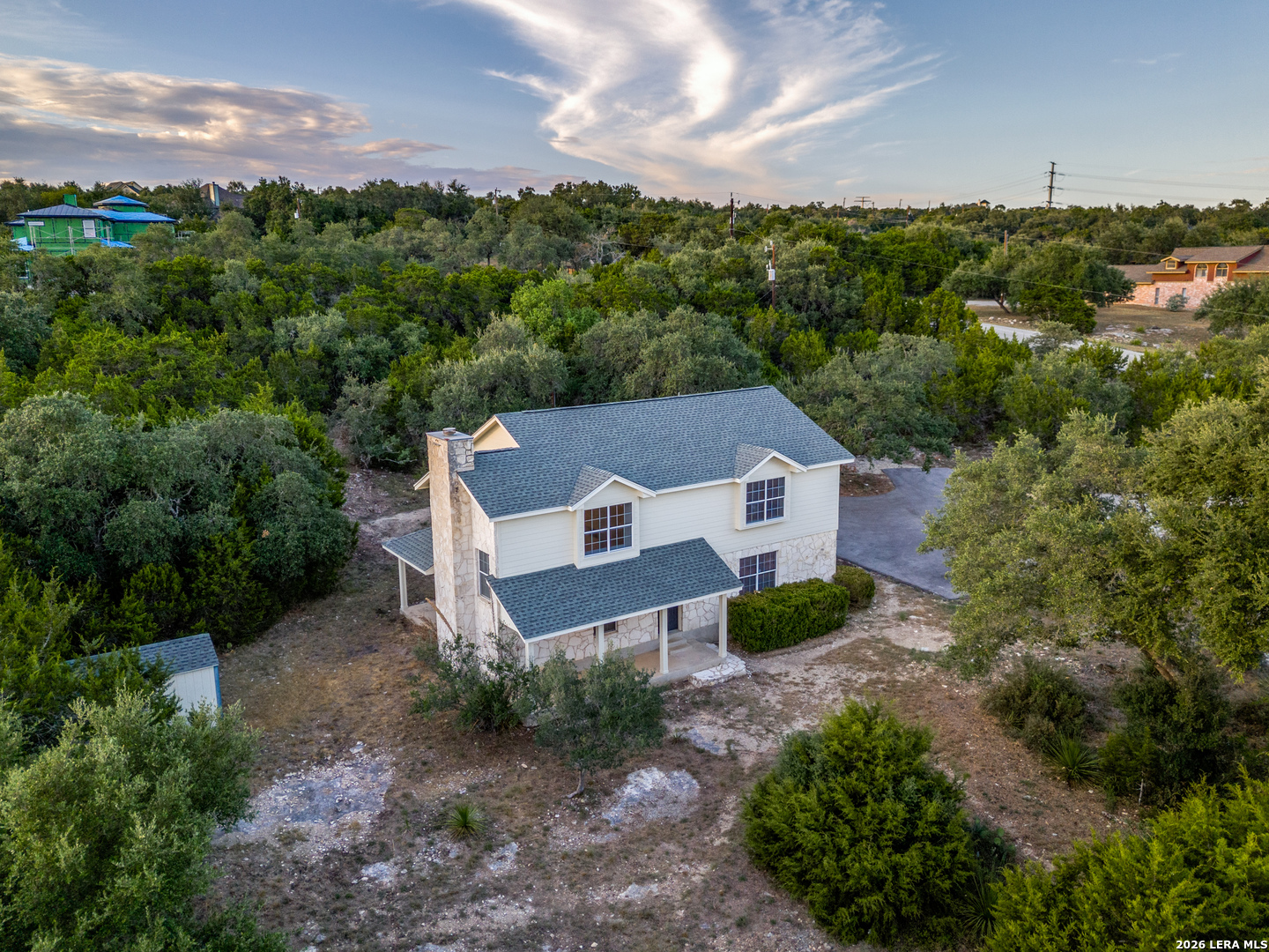 main property photo 2