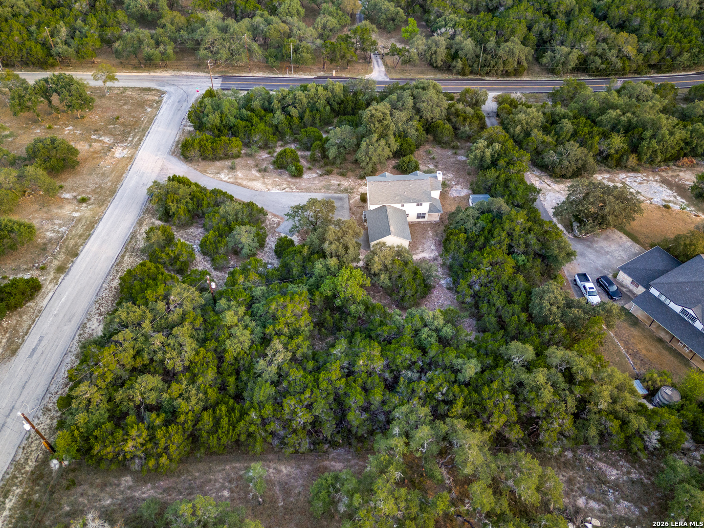 main property photo 39