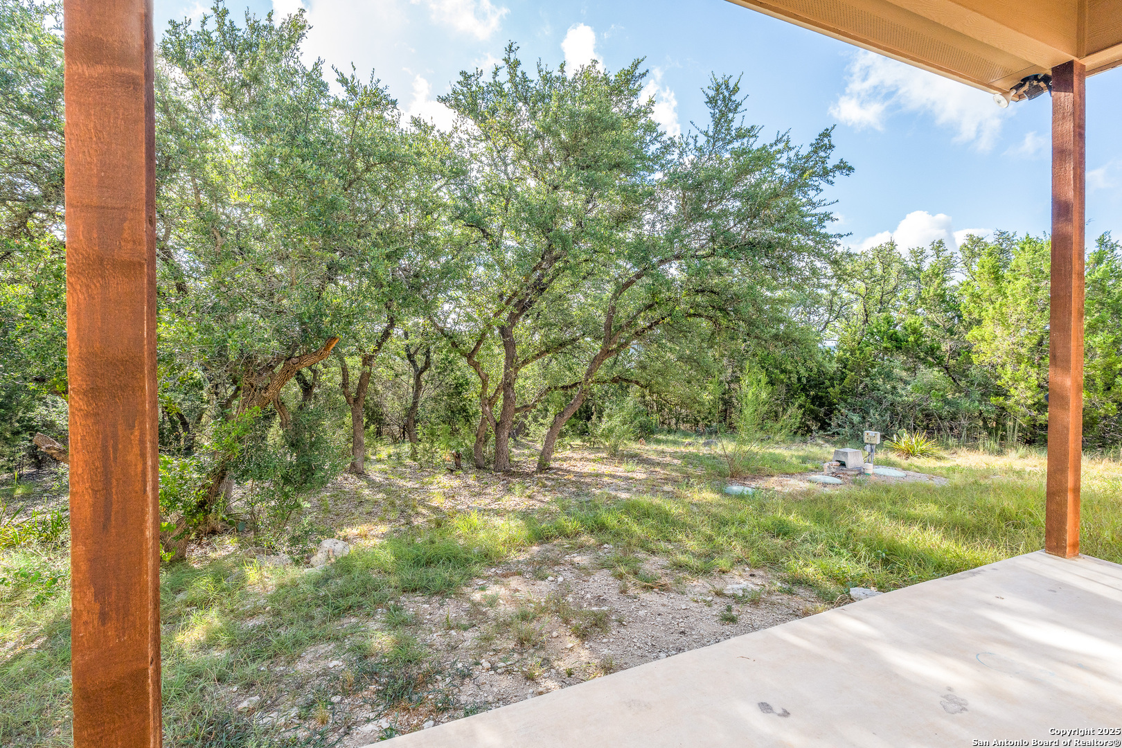 main property photo 22