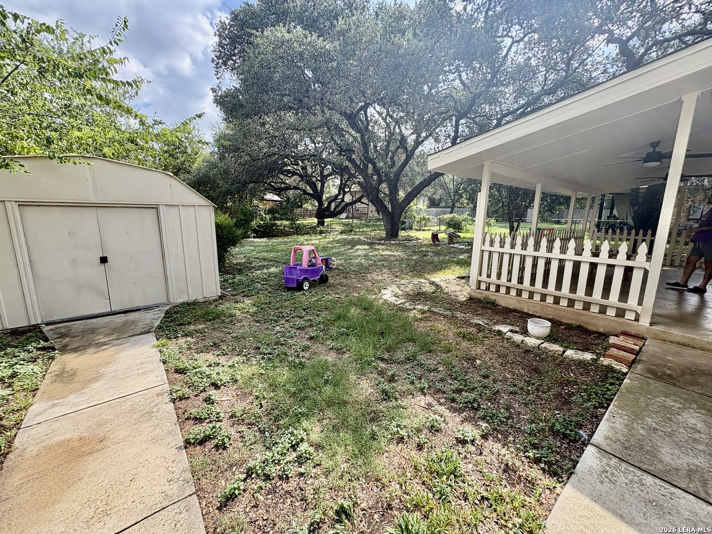 main property photo 31