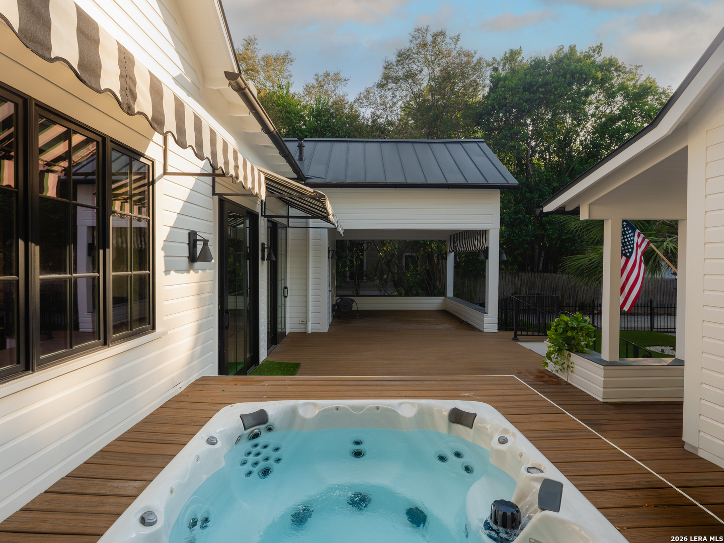 main property photo 22