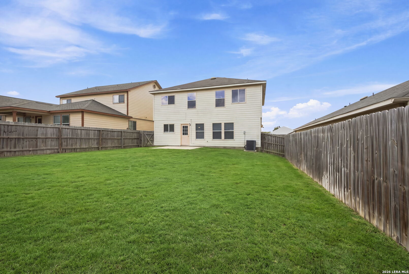main property photo 41