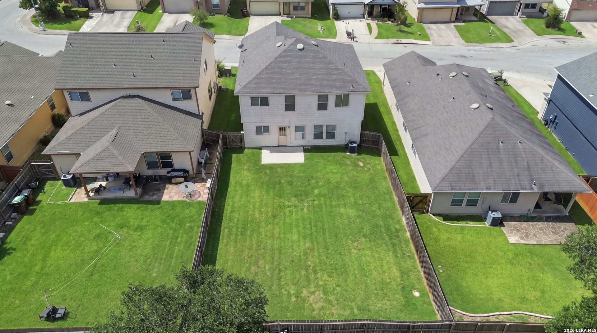 main property photo 49
