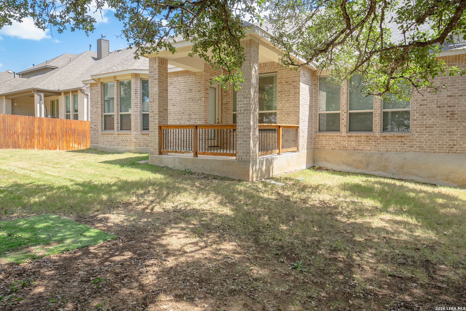 main property photo 29