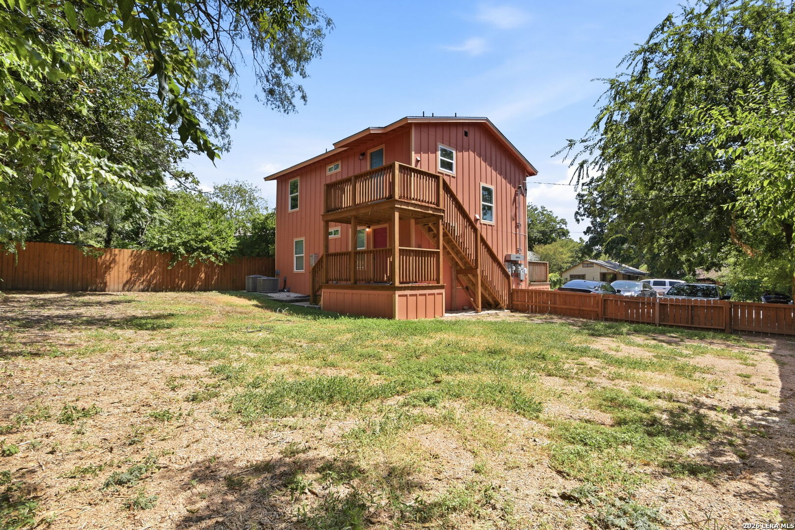 main property photo 21