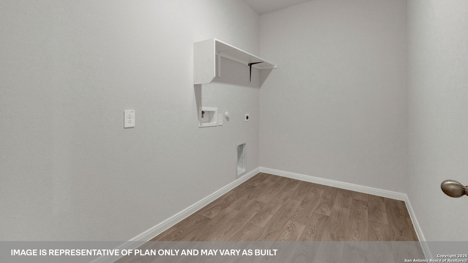 main property photo 20
