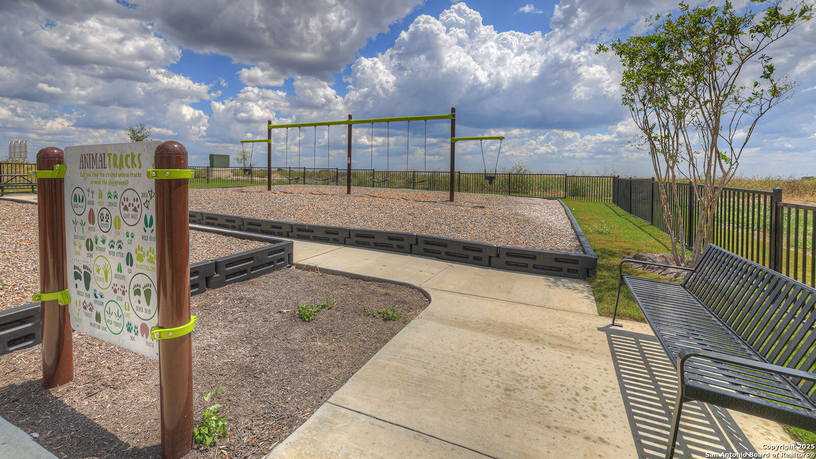 main property photo 44