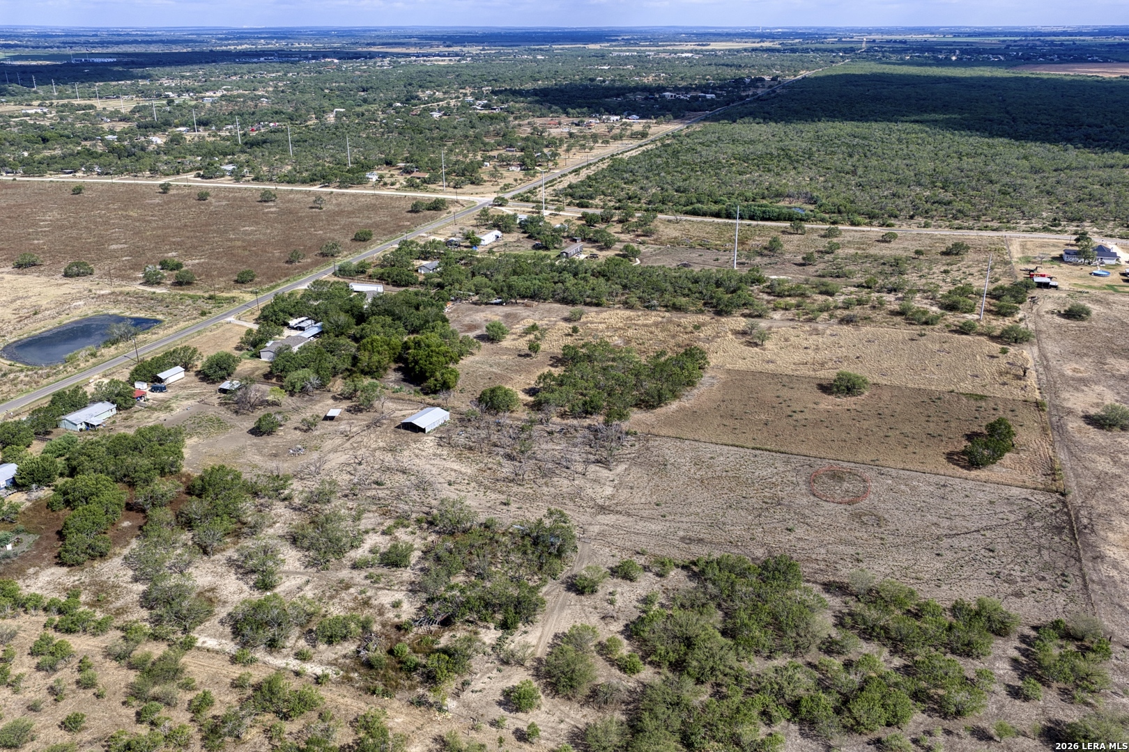main property photo 28