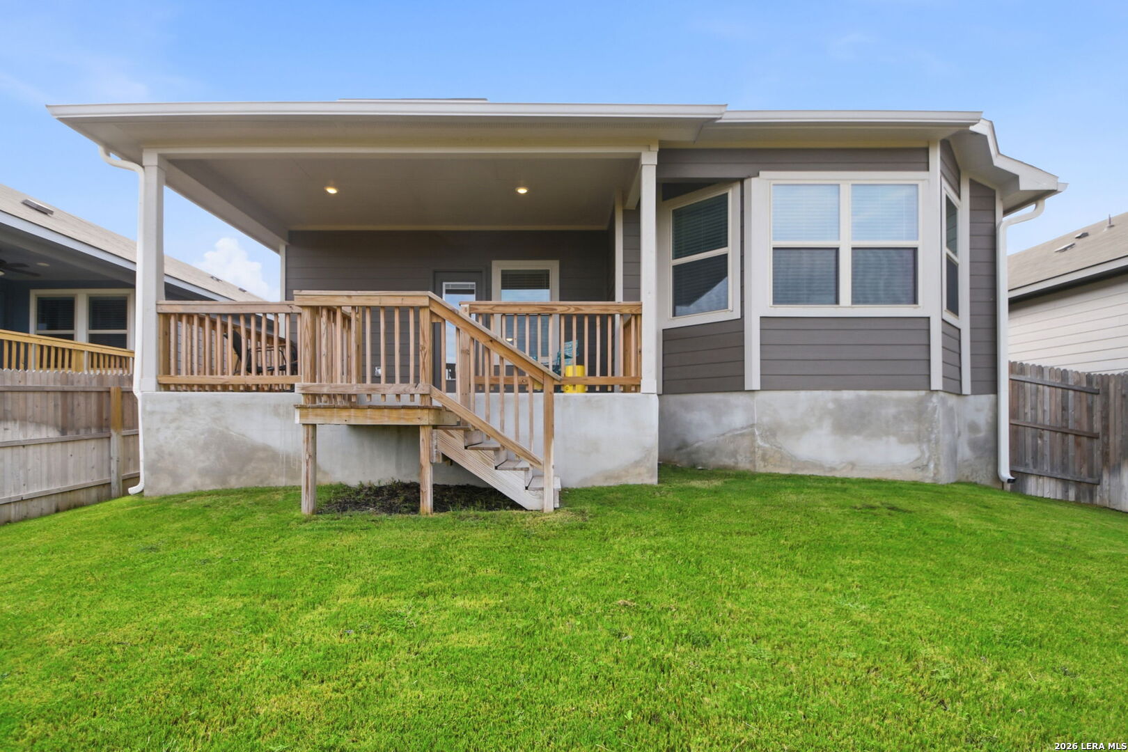 main property photo 24