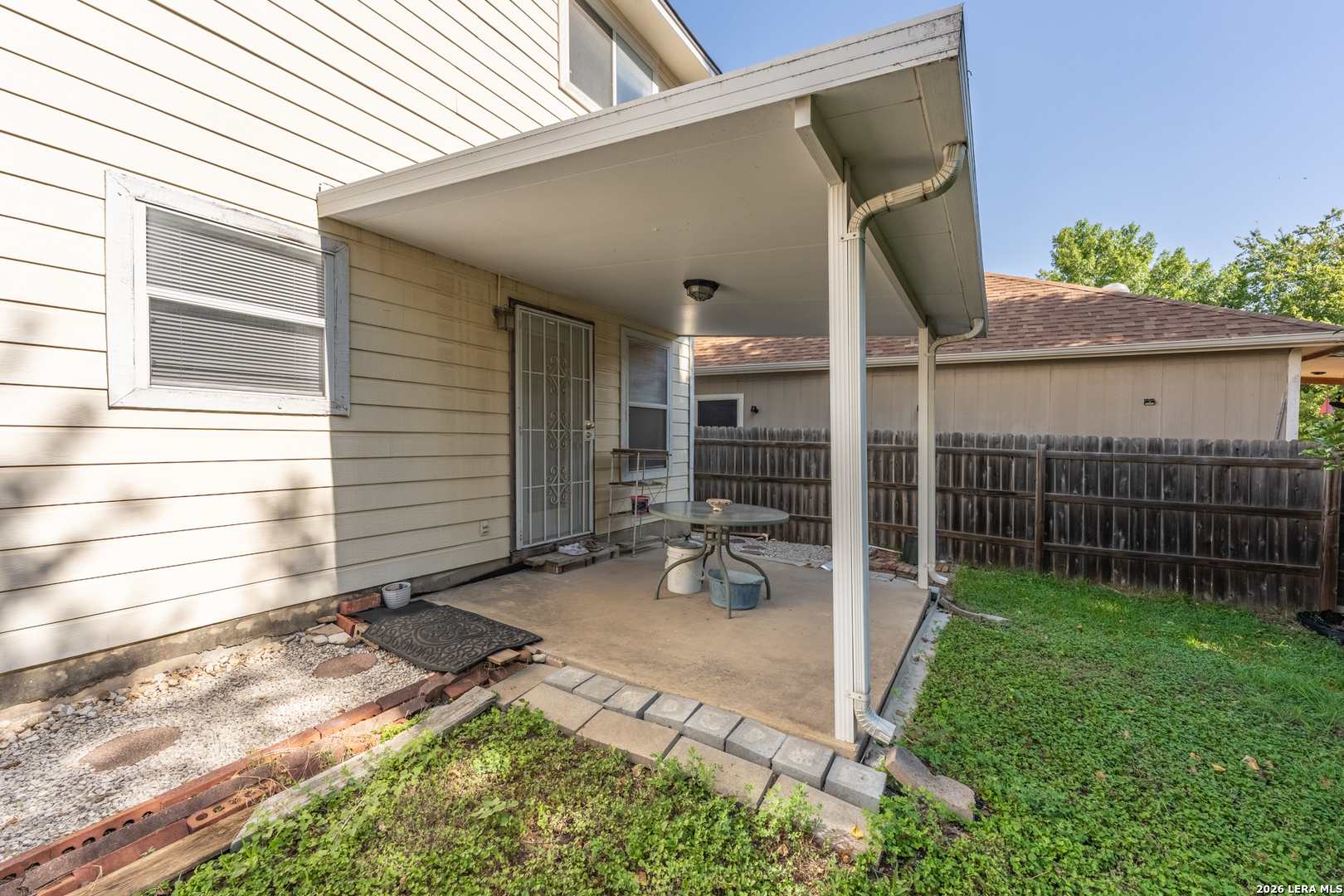 main property photo 21