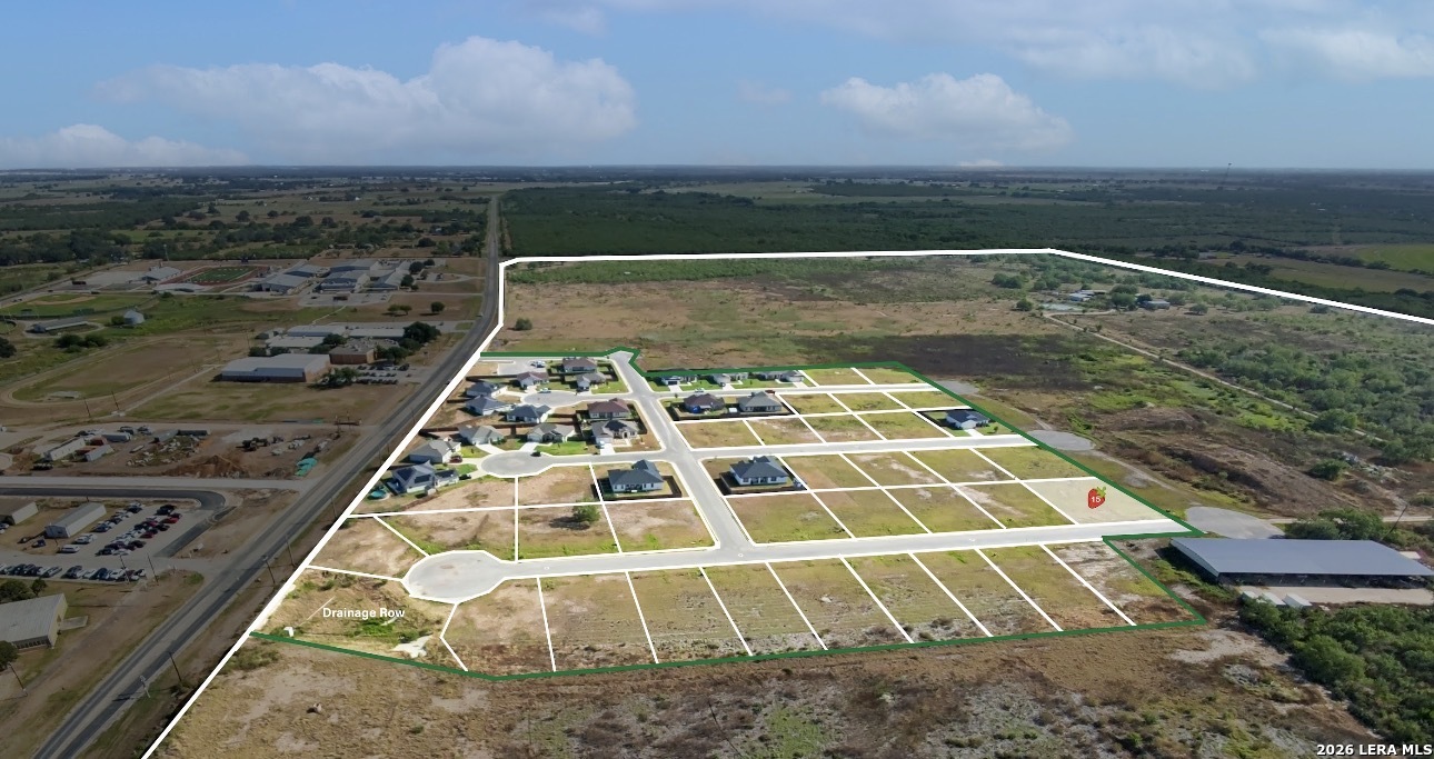 main property photo 4