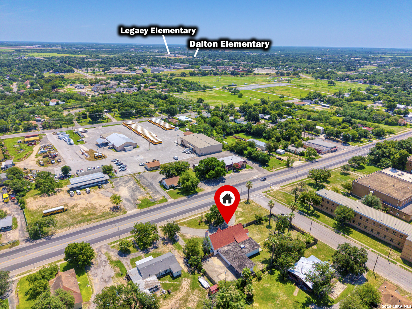 main property photo 41