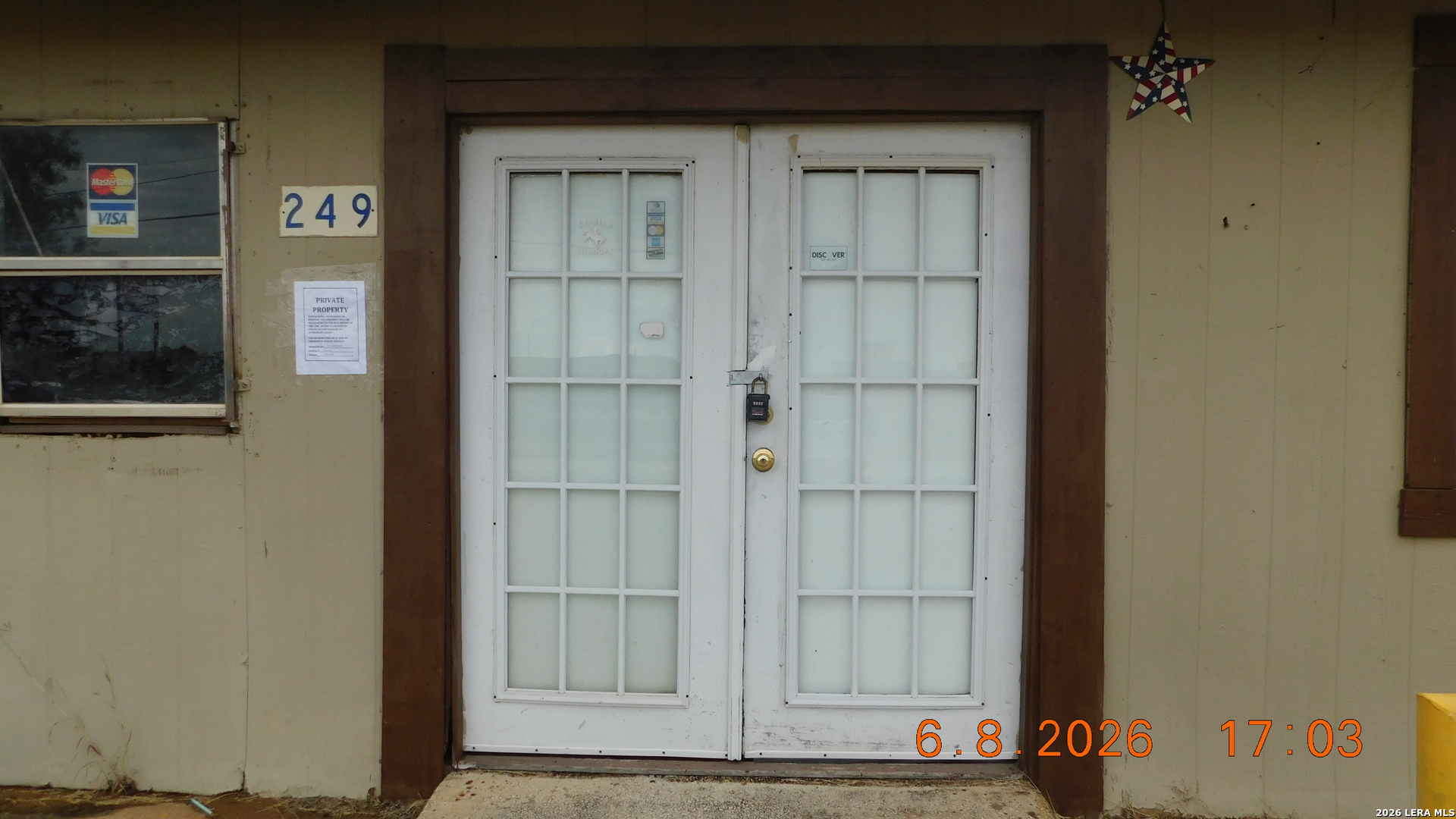 main property photo 19