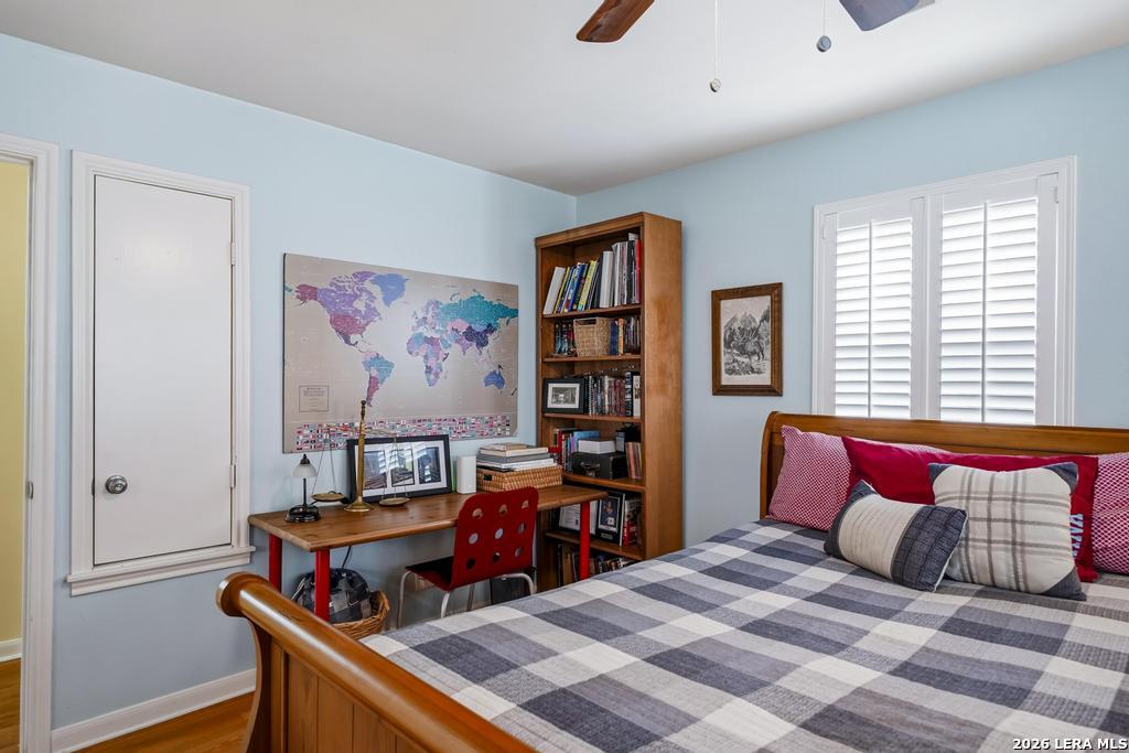 main property photo 38