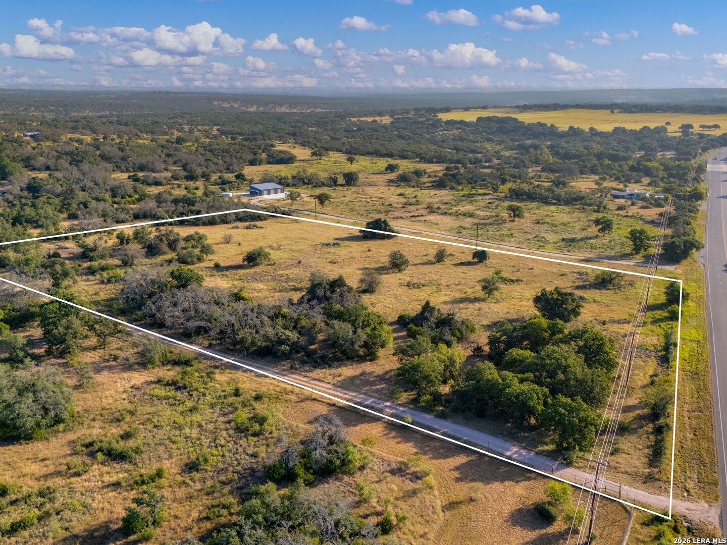 main property photo 4