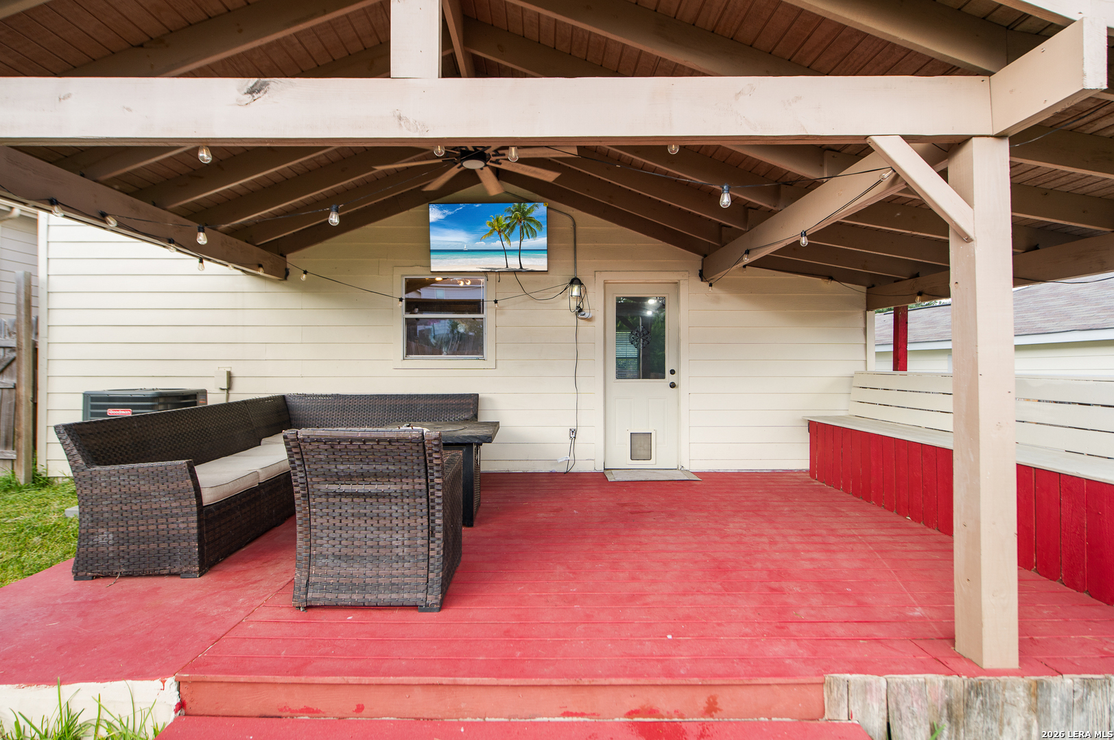 main property photo 37