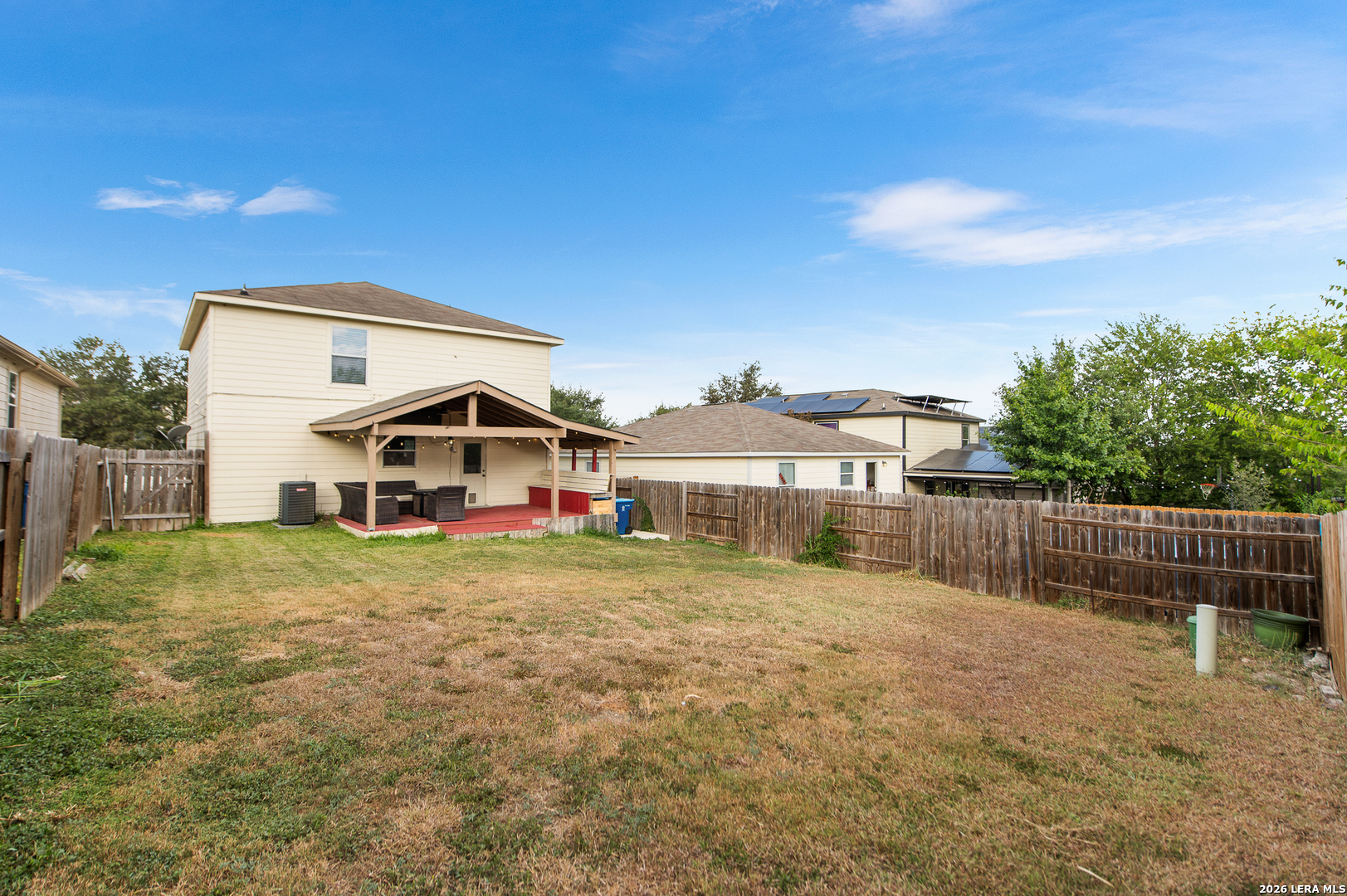 main property photo 40