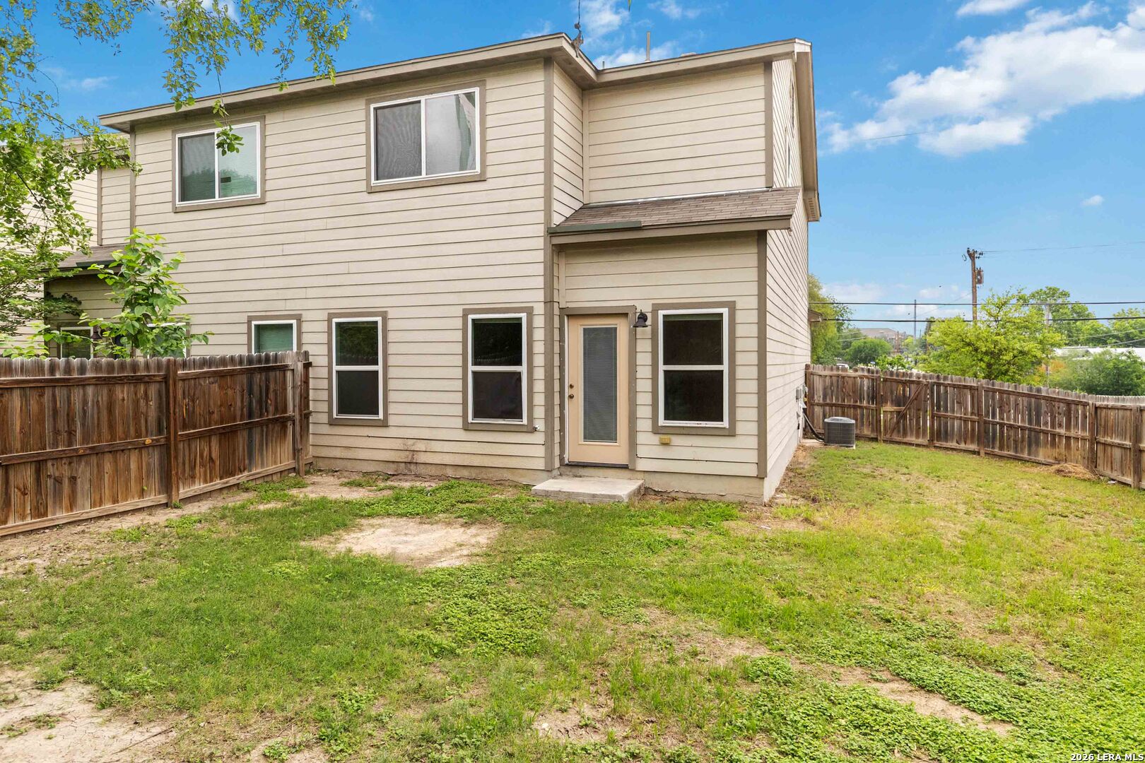 main property photo 27