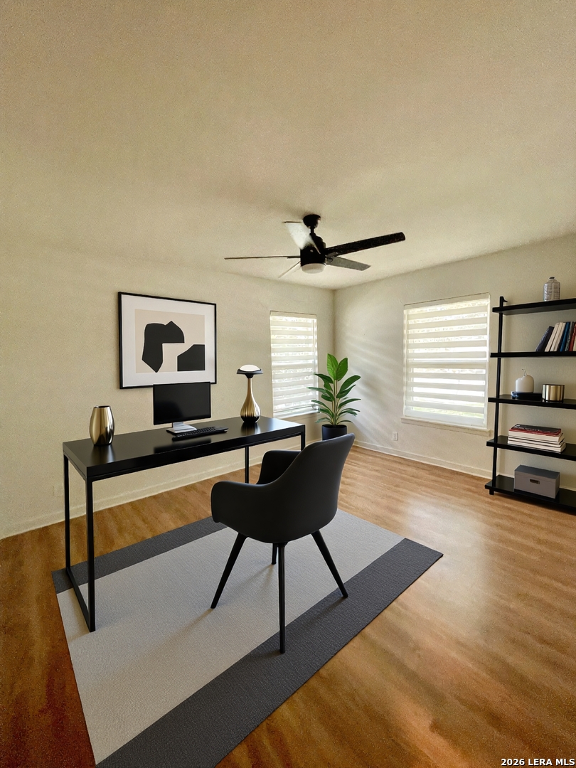 main property photo 14