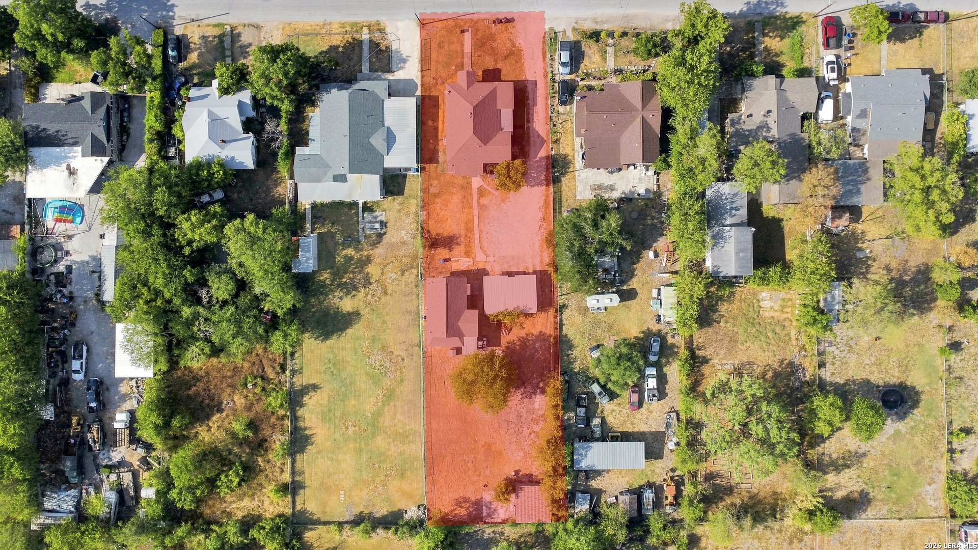 main property photo 38