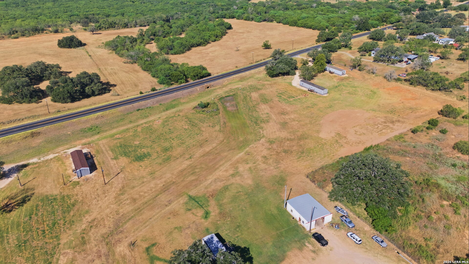 main property photo 14