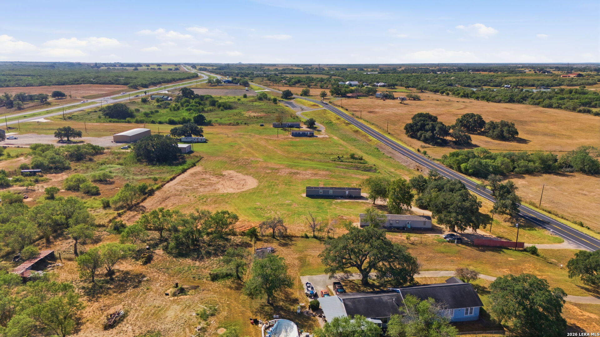 main property photo 9