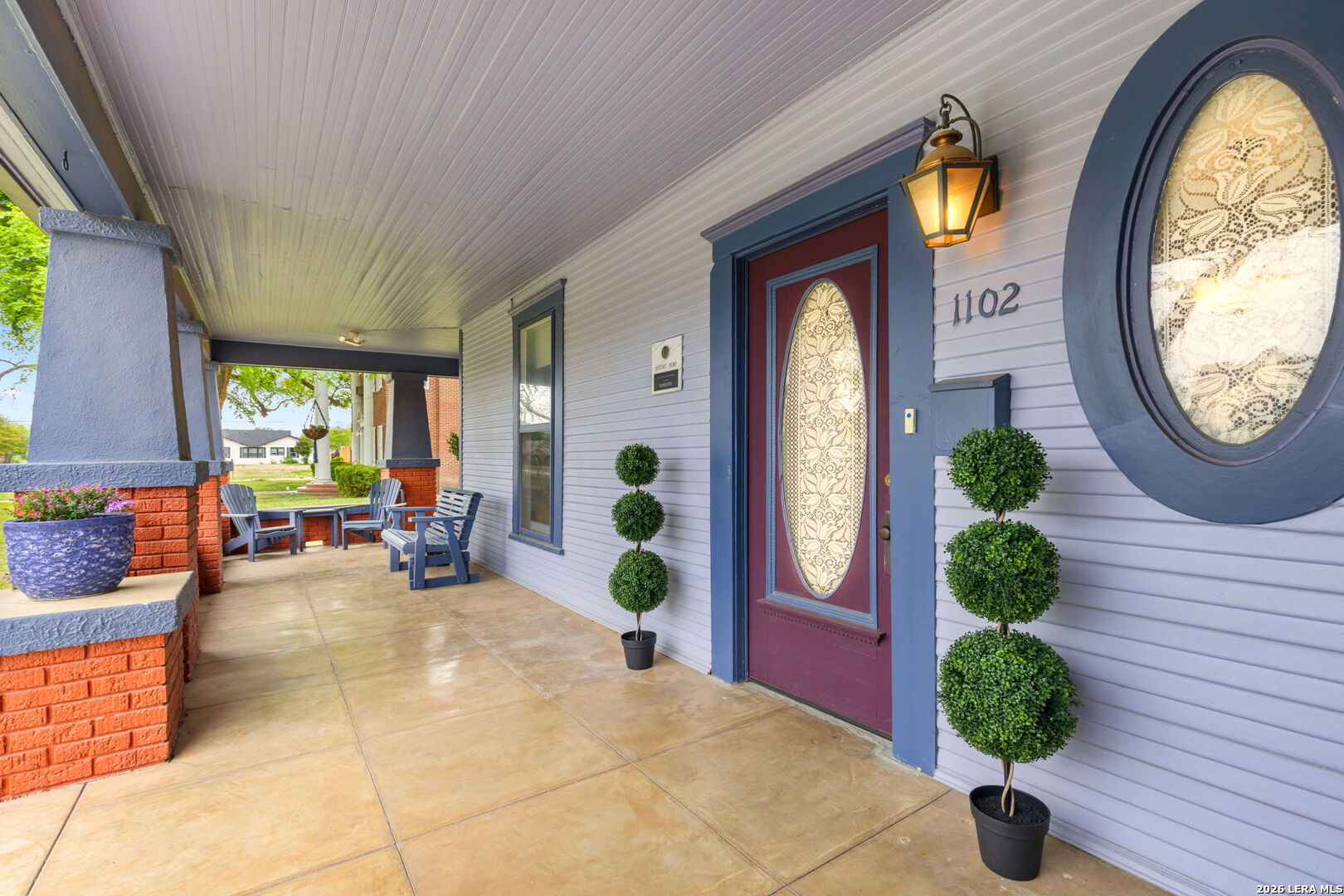 main property photo 41